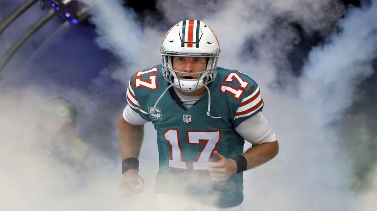 Quarterback Ryan Tannehill is 8-12 in December entering Sunday’s game, a trend he will have to turn around if he hopes to lead Miami to the playoffs.