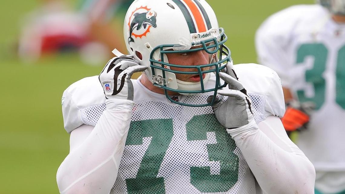 
Evan Mathis is shown at practice while playing for the Miami Dolphins in 2008.
