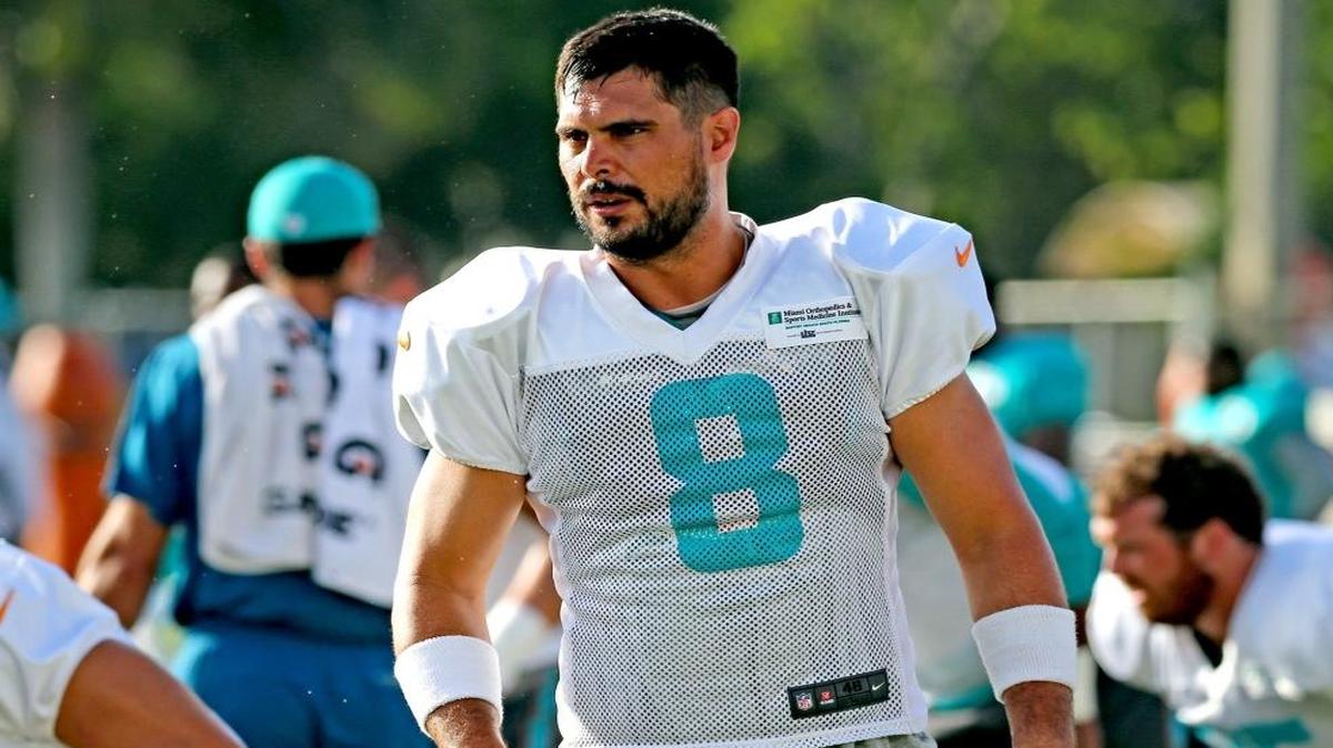 Miami Dolphins quarterback Matt Moore (8), at the Miami Dolphins training facility in Davie, FL, Aug. 4, 2017.
