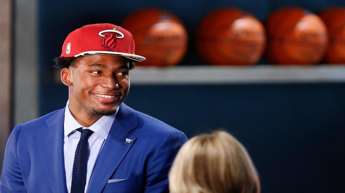 
Justise Winslow waits to be interviewed after being selected 10th overall by the Miami Heat during the NBA basketball draft, Thursday, June 25, 2015, in New York. 

