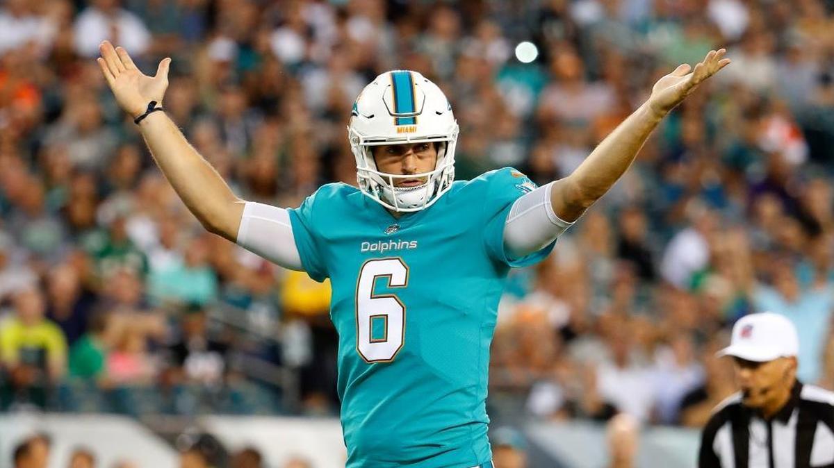 Jay Cutler is back from injury for Dolphins on Sunday. After watching Matt Moore last week, this qualifies as good news.