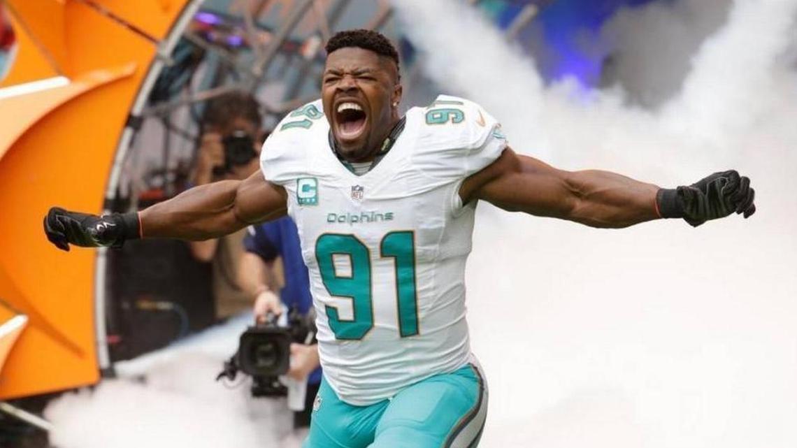 Greg Cote predicts the Dolphins will beat Tampa Bay on Sunday, and that a redeeming game by Cam Wake’s recently embarrassed defense will be a big reason why.