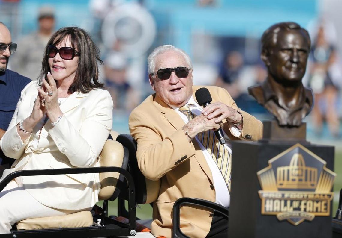 Legendary Miami Dolphins coach Don Shula is presented with a new Hall of Fame ring at Sun Life Stadum on November 22, 2015. At left is his wife, Mary Anne Shula.