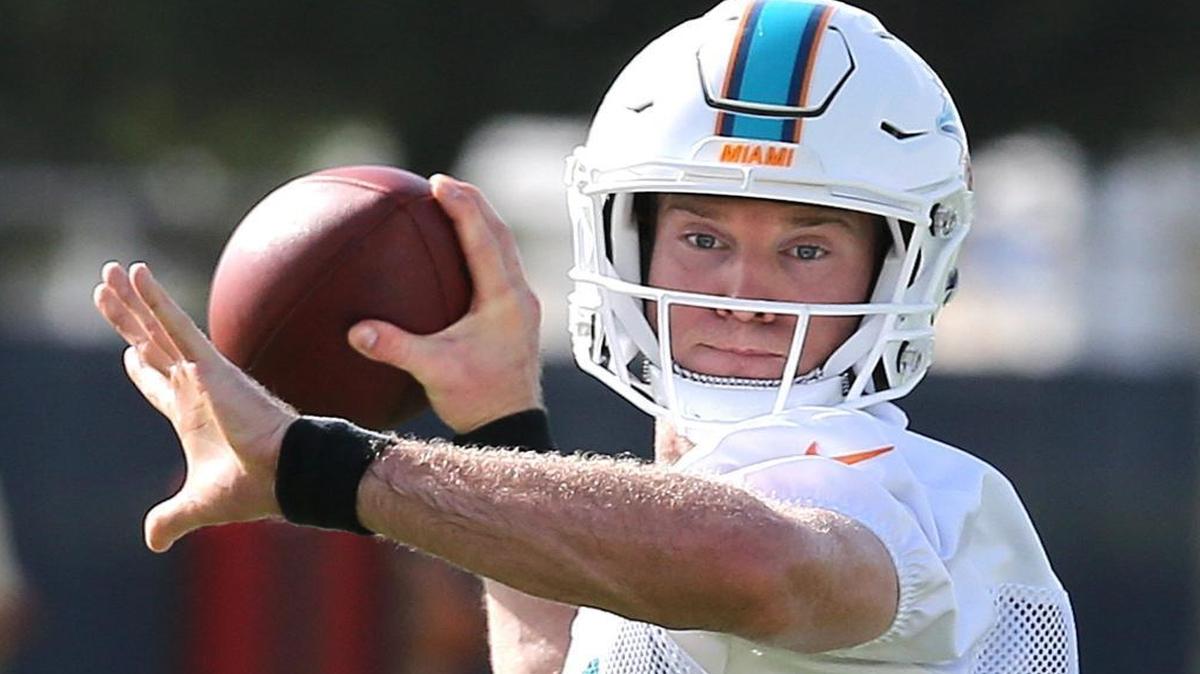 Dolphins quarterback Ryan Tannehill during a passing drill at the Miami Dolphins training camp in Davie, Florida, Aug. 4, 2016.