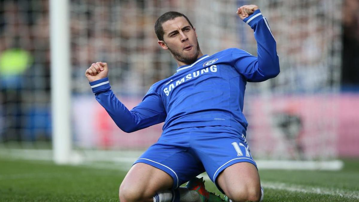 
Chelsea's Eden Hazard celebrates after scoring the second goal of the gane during their English Premier League soccer match between Chelsea and Newcastle United in London, Saturday, Feb. 8 2014.
