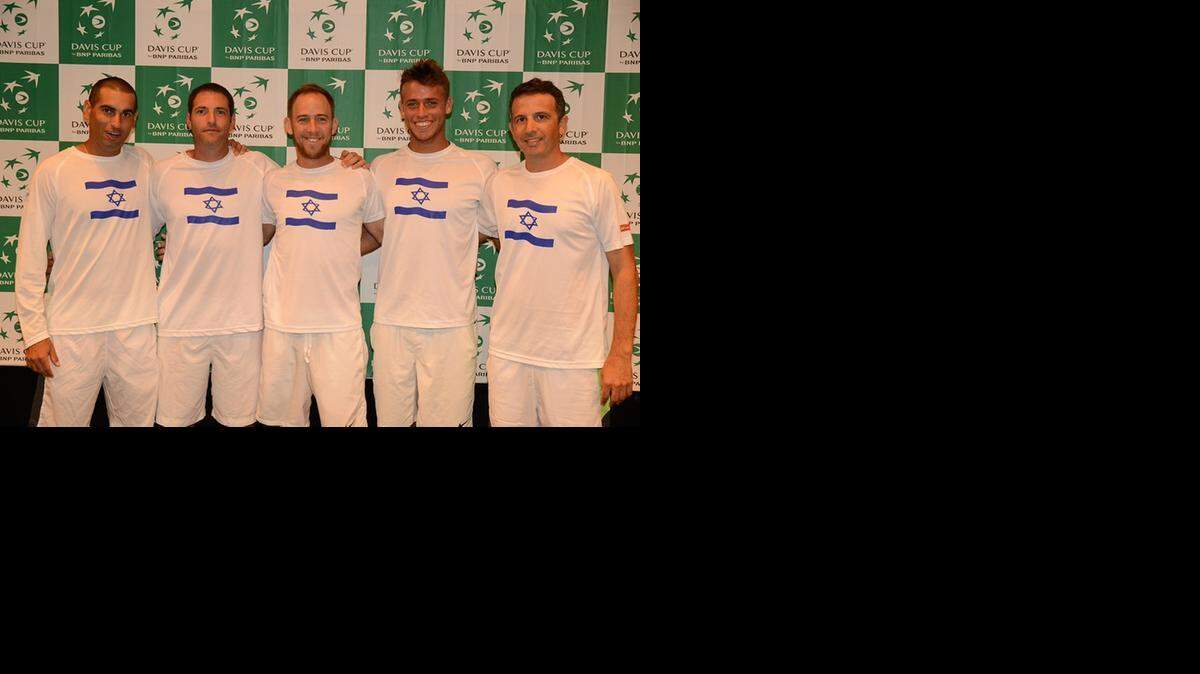 
The Israeli team poses for a picture Thursday, Sept. 11, 2014 in Sunrise, Fla. From left to right: Andy Ram, Yoni Erlich, Dudi Sela, Bar Botzer, captain Eyal Ran.
