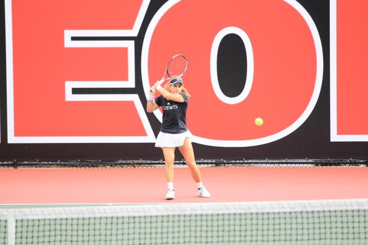 On May 27, Estela Perez-Somarriba, 18, became the first player in Hurricanes history to reach the NCAA singles national semifinals as a freshman.