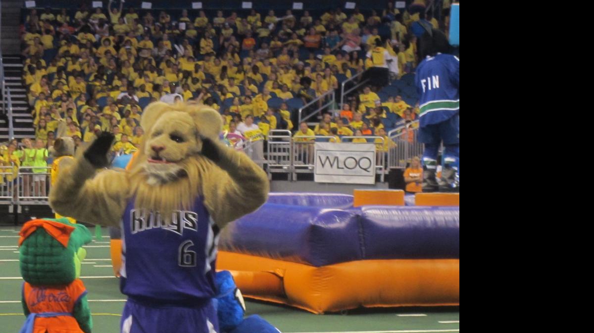 
The athletic and crowd pleasing Slamson the Lion, mascot of the NBA Sacramento Kings, was an MVP of the Mascot Games last year. The Mascot Games, presented by Wawa and benefiting New Hope for Kids, returns to the Amway Center on June 19 and 20 in Orlando.
