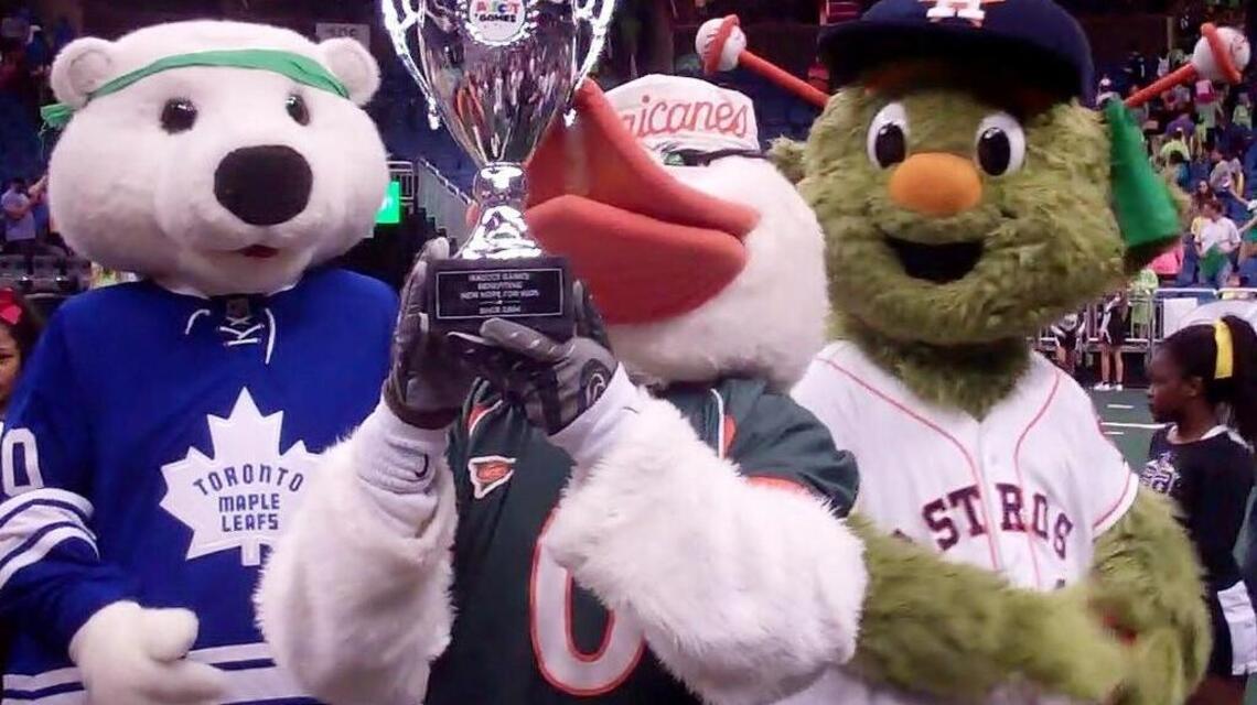 Sebastian the Ibis of The U ready for Mascot Games in Orlando